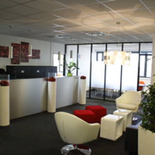 Bureau privé 15 m² 2 postes Coworking Rue André Bollier Lyon 69007 - photo 2